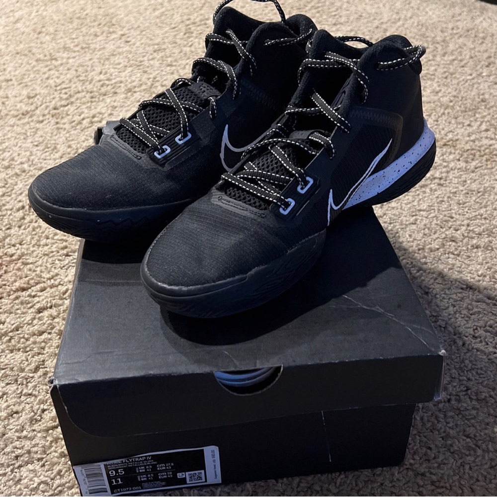 Kyrie flytrap 4 - Picture 4 of 5